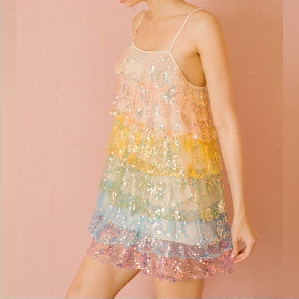 Storia Tiered mini sequin dress. Size small.